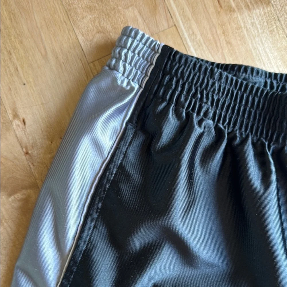 Champion Boys‎ Sports Shorts - Black and Gray - Large